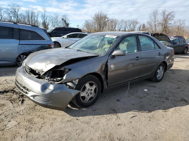 TOYOTA CAMRY LE 2002 with VIN 4T1BF32KX2U512458 - Photo from auction