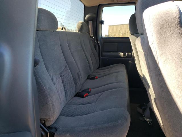 Photo 10 from auction – 2004 CHEVROLET C1500 with VIN 1GCEC19T54E388769