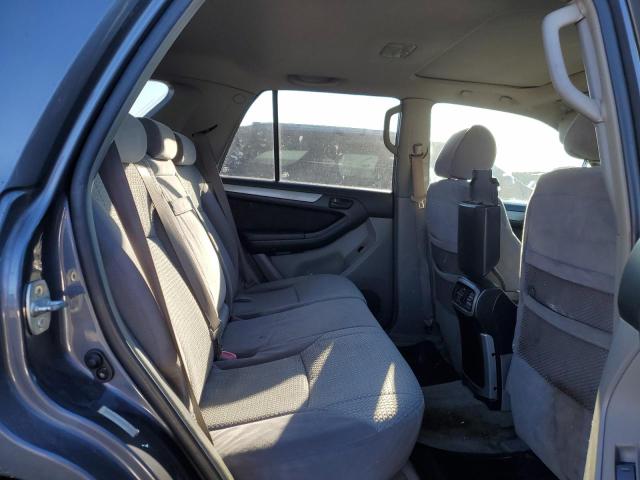 Photo 11 from auction – 2004 TOYOTA 4RUNNER SR with VIN JTEZU14RX40019182