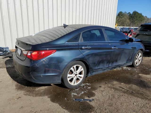 Photo 3 from auction – 2011 HYUNDAI SONATA SE with VIN 5NPEC4AC7BH002962