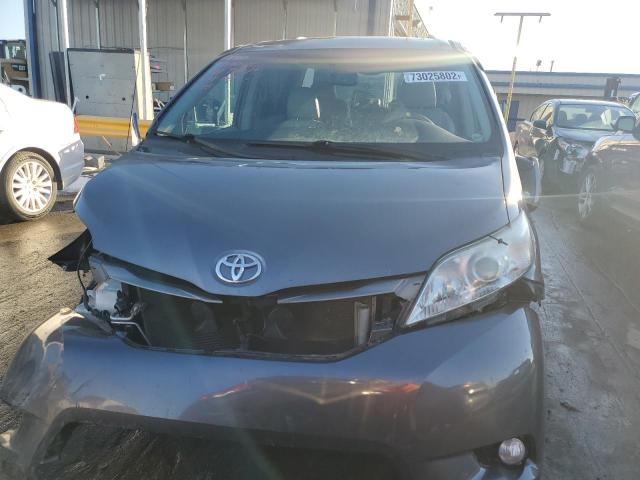 Photo 5 from auction – 2011 TOYOTA SIENNA XLE with VIN 5TDYK3DC8BS107574