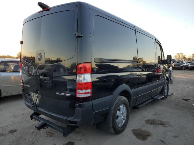 Photo 3 from auction – 2014 MERCEDES-BENZ SPRINTER 2 with VIN WDZPE7DC3E5916372