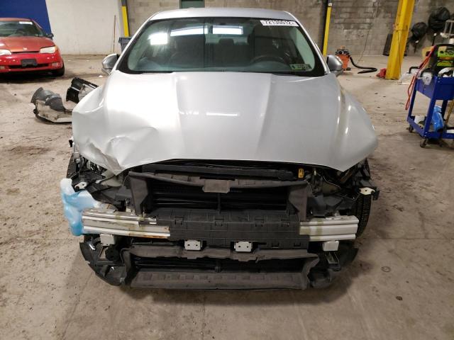 Photo 5 from auction – 2016 FORD FUSION SE with VIN 3FA6P0HD5GR362256