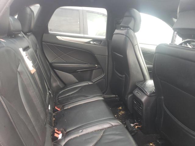 Photo 10 from auction – 2017 LINCOLN MKC RESERV with VIN 5LMCJ3D9XHUL11548