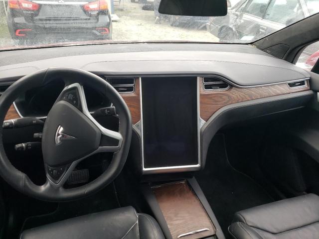 Photo 9 from auction – 2017 TESLA MODEL X with VIN 5YJXCDE28HF060709