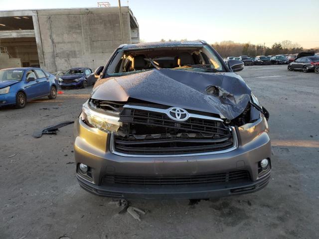 Photo 5 from auction – 2015 TOYOTA HIGHLANDER with VIN 5TDJKRFH8FS164313