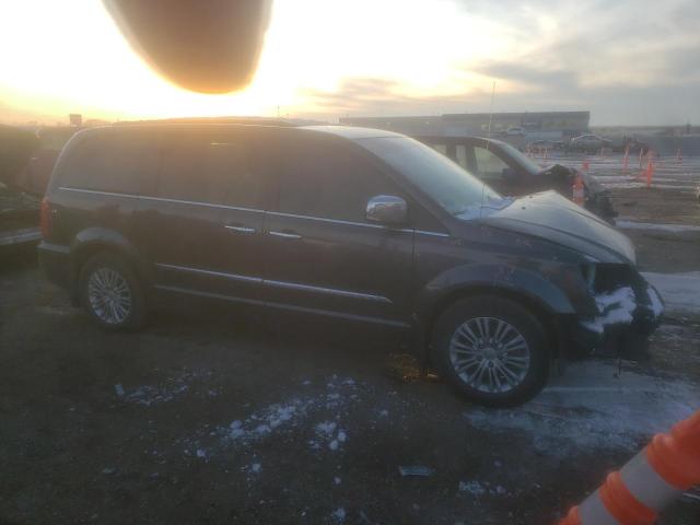 Photo 4 from auction – 2015 CHRYSLER TOWN & COU with VIN 2C4RC1CG3FR698115