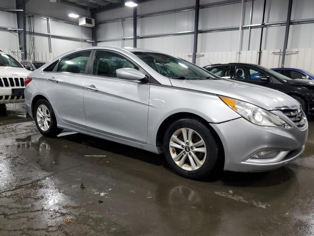 Photo 4 from auction – 2013 HYUNDAI SONATA GLS with VIN 5NPEB4AC5DH702923