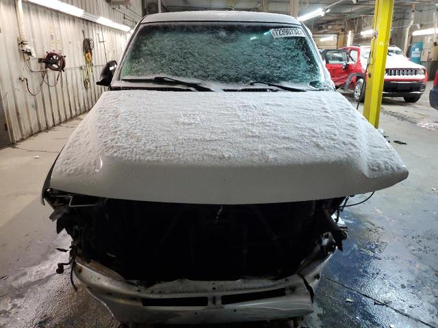 Photo 5 from auction – 2002 CHEVROLET SILVERADO with VIN 1GCHK24U02E212005
