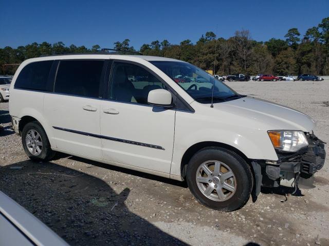 Photo 4 from auction – 2013 CHRYSLER TOWN & COU with VIN 2C4RC1BG5DR526893