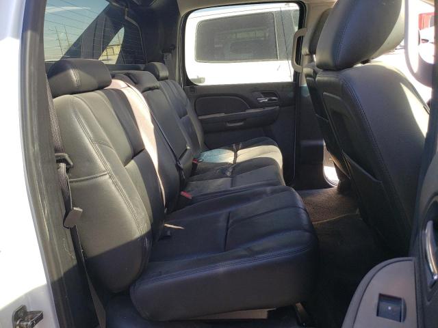 Photo 11 from auction – 2012 CHEVROLET AVALANCHE with VIN 3GNTKFE72CG106084