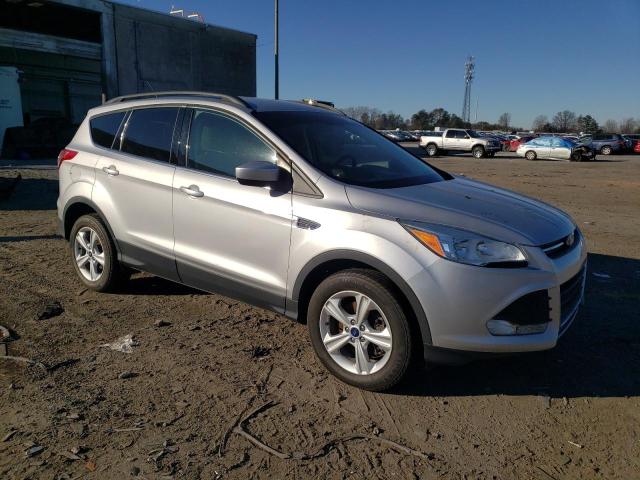 Photo 4 from auction – 2015 FORD ESCAPE SE with VIN 1FMCU9GX3FUA46170