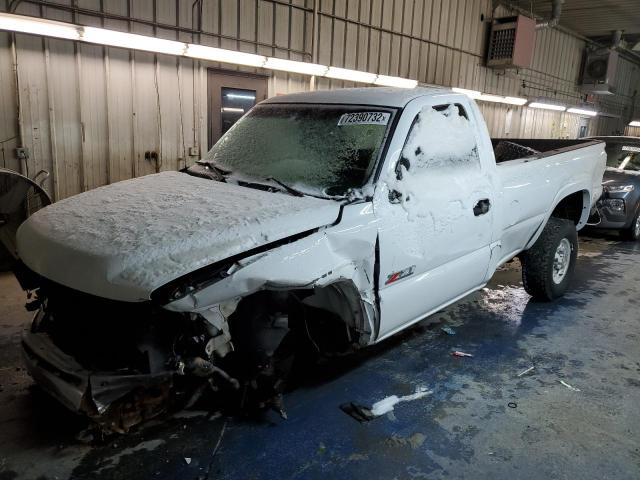 CHEVROLET SILVERADO 2002 with VIN 1GCHK24U02E212005 - Photo from auction