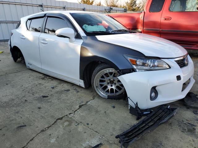 Photo 4 from auction – 2013 LEXUS CT 200 with VIN JTHKD5BHXD2167469