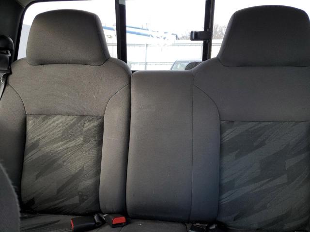 Photo 10 from auction – 2005 CHEVROLET COLORADO with VIN 1GCDT136758231209