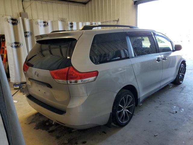 Photo 3 from auction – 2014 TOYOTA SIENNA LE with VIN 5TDKK3DC5ES436176