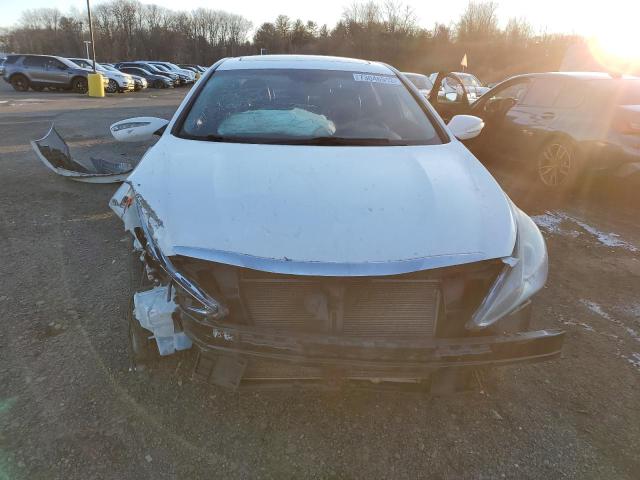 Photo 5 from auction – 2011 HYUNDAI SONATA SE with VIN 5NPEC4AC5BH225971