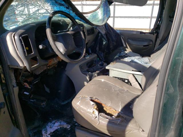 Photo 7 from auction – 2001 CHEVROLET EXPRESS G2 with VIN 1GCGG25R111185605
