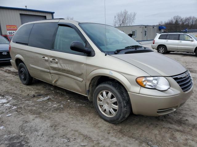 Photo 4 from auction – 2006 CHRYSLER TOWN & COU with VIN 2A4GP54L96R907107