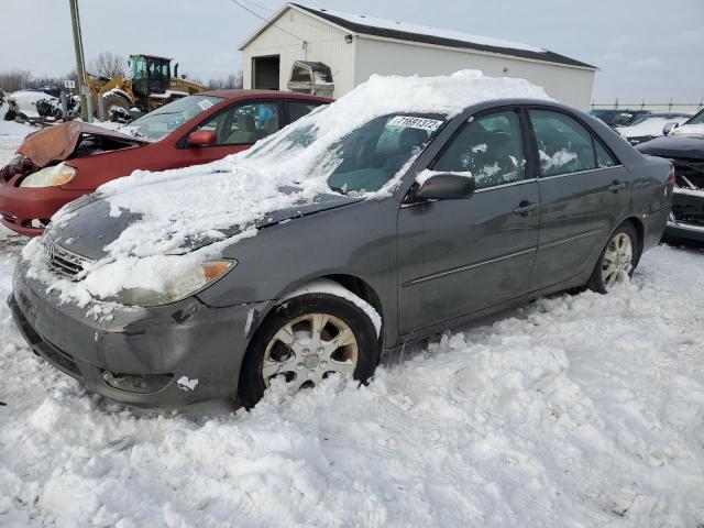 TOYOTA CAMRY LE 2005 with VIN 4T1BE30K55U995335 - Photo from auction