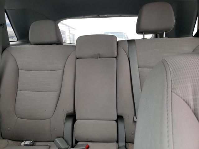 Photo 10 from auction – 2014 KIA SORENTO LX with VIN 5XYKT3A68EG459489
