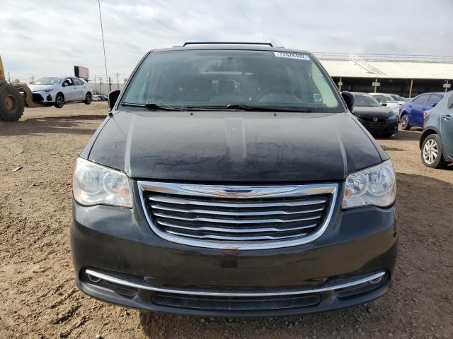 Photo 5 from auction – 2015 CHRYSLER TOWN & COU with VIN 2C4RC1BG8FR751845