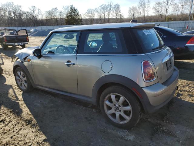 Photo 2 from auction – 2007 MINI COOPER with VIN WMWMF33567TT57083