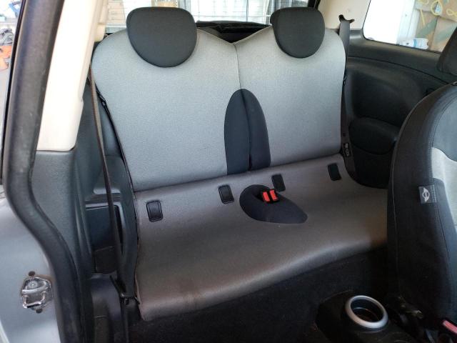 Photo 10 from auction – 2006 MINI COOPER S with VIN WMWRE33526TL19857