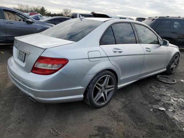 Photo 3 from auction – 2011 MERCEDES-BENZ C 300 with VIN WDDGF5EB9BA465934
