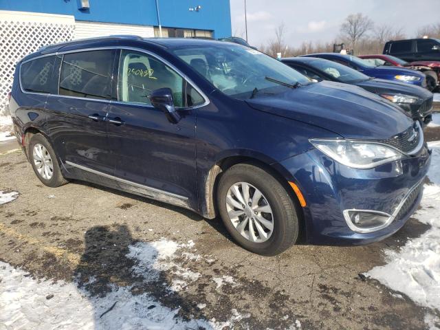 Photo 4 from auction – 2018 CHRYSLER PACIFICA T with VIN 2C4RC1EG3JR306532