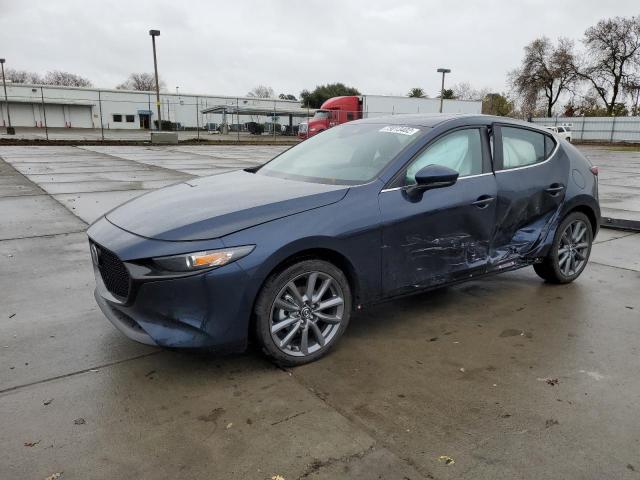 Фото 1 с аукциона – 2022 MAZDA 3 PREFERRE с VIN JM1BPALL2N1518645