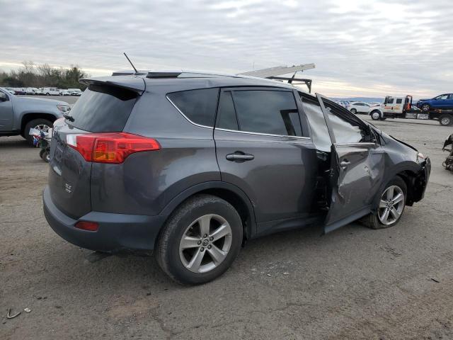 Photo 3 from auction – 2015 TOYOTA RAV4 XLE with VIN 2T3RFREV9FW233085