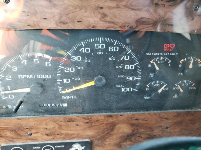 Photo 8 from auction – 2002 AIRS AIRSTREAM with VIN 5B4LP57GX13335474