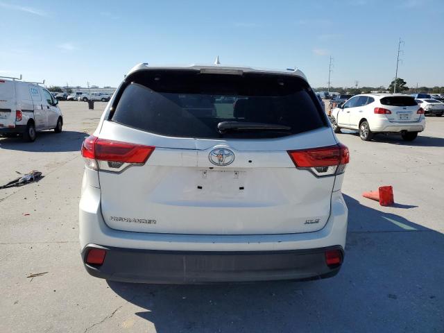 Photo 6 from auction – 2019 TOYOTA HIGHLANDER with VIN 5TDKZRFH0KS557166