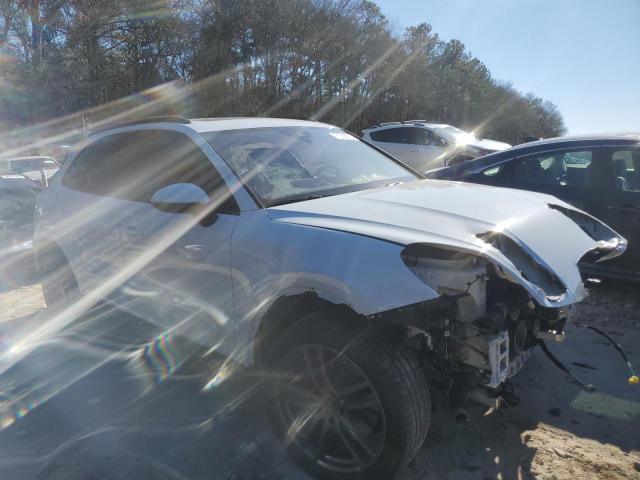 Photo 4 from auction – 2020 PORSCHE CAYENNE S with VIN WP1AB2AY0LDA28956