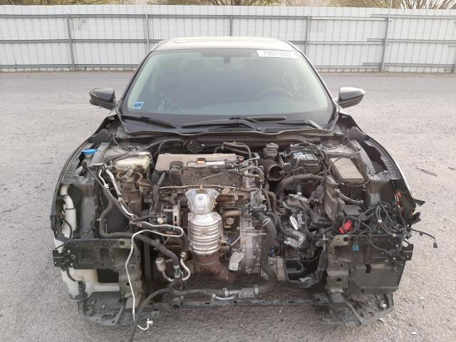 Foto 5 de la subasta – 2017 HONDA CIVIC EX con VIN 19XFC2F72HE076484