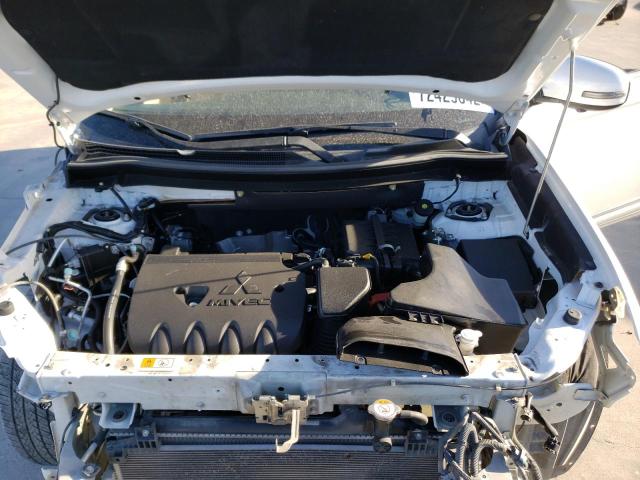 Photo 11 from auction – 2017 MITSUBISHI OUTLANDER with VIN JA4AD3A35HZ013587