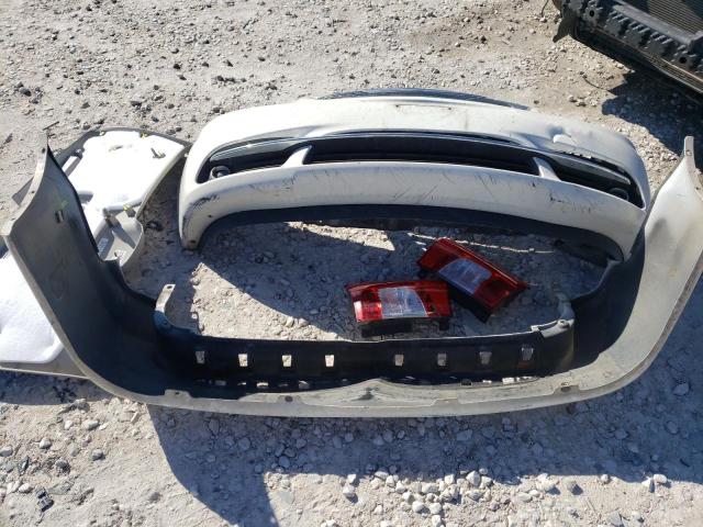 Photo 13 from auction – 2013 CHRYSLER TOWN & COU with VIN 2C4RC1BG5DR526893