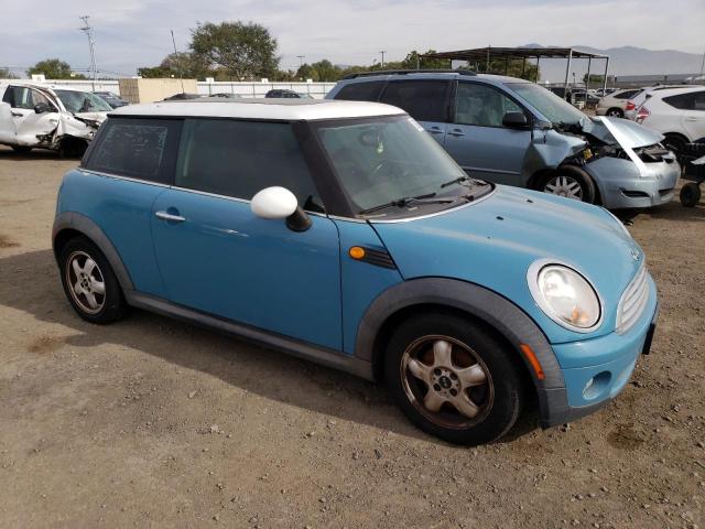 Photo 4 from auction – 2009 MINI COOPER with VIN WMWMF33539TU71058