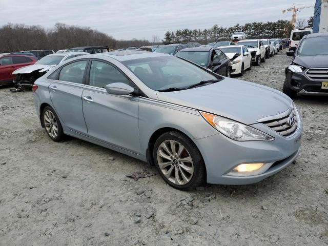 Photo 4 from auction – 2013 HYUNDAI SONATA SE with VIN 5NPEC4ACXDH787075