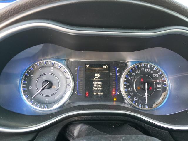 Photo 9 from auction – 2015 CHRYSLER 200 LIMITE with VIN 1C3CCCAB8FN721964