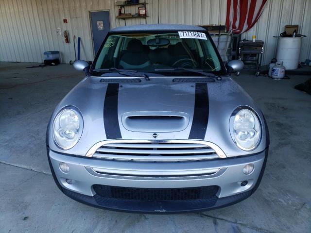 Photo 5 from auction – 2006 MINI COOPER S with VIN WMWRE33526TL19857