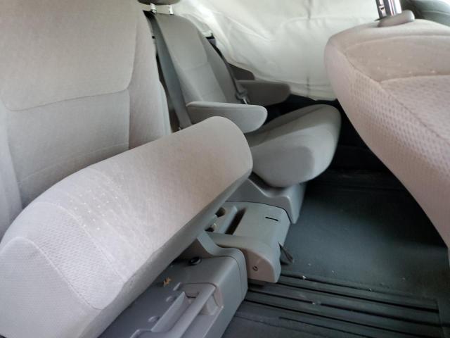 Photo 10 from auction – 2015 TOYOTA SIENNA LE with VIN 5TDKK3DC6FS640096