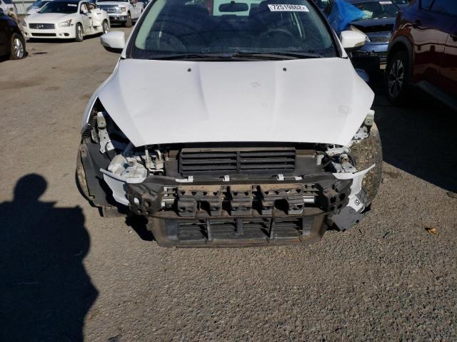 Photo 5 from auction – 2016 FORD FOCUS SE with VIN 1FADP3F23GL294712