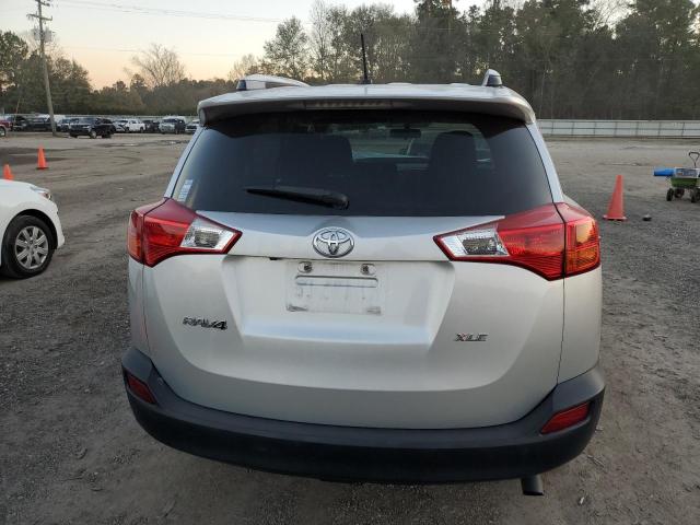 Photo 6 from auction – 2013 TOYOTA RAV4 XLE with VIN JTMRFREV7D5013822