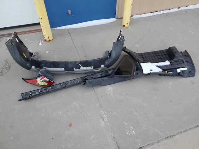 Photo 13 from auction – 2018 FORD ESCAPE SE with VIN 1FMCU9GD3JUB12909