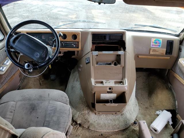 Photo 8 from auction – 1994 CHEVROLET G20 with VIN 1GBEG25K0RF157193