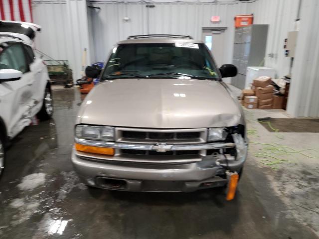 Photo 5 from auction – 2002 CHEVROLET BLAZER with VIN 1GNDT13W02K105179