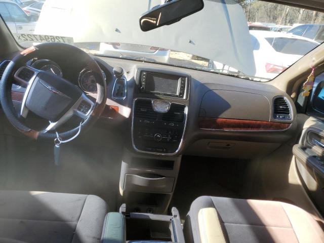 Photo 8 from auction – 2012 CHRYSLER TOWN & COU with VIN 2C4RC1BG6CR138263