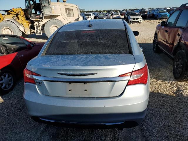 Photo 6 from auction – 2013 CHRYSLER 200 TOURIN with VIN 1C3CCBBB2DN595137